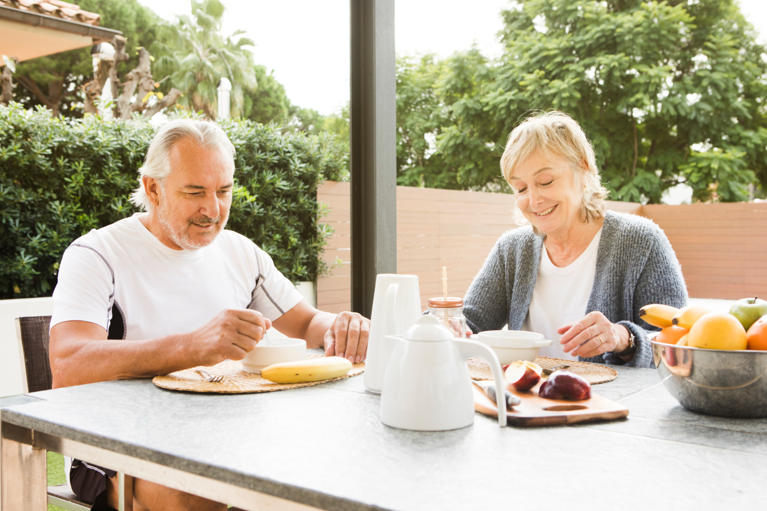 Navigating the Toronto Heat: Summer Home Safety and Hydration Protocols for Seniors